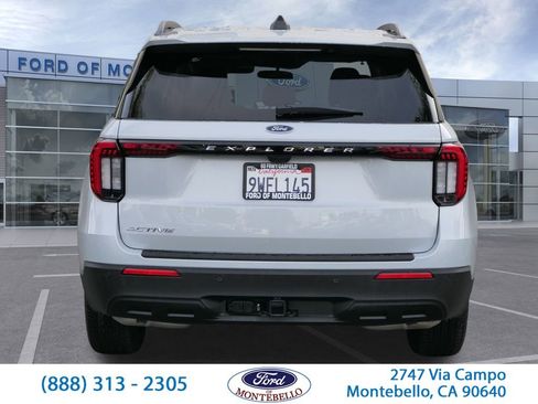 Used 2026 Ford Explorer Active image 6