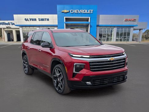 New 2026 Chevrolet Traverse High Country w/ LPO, Floor Liner Package image 3