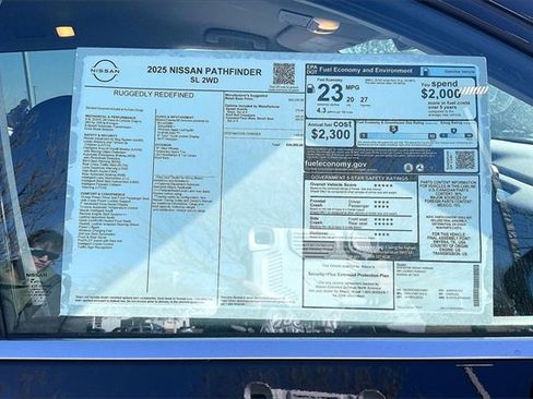New 2025 Nissan Pathfinder SL image 13