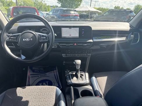 Certified 2024 Kia Seltos S AWD/4WD image 17