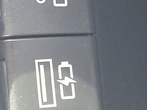 Used 2024 Toyota Camry LE image 35