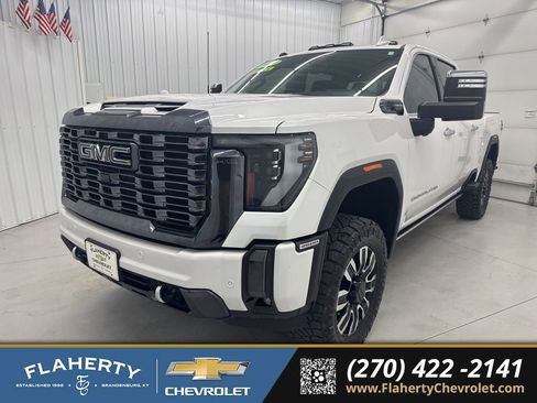 Used 2024 GMC Sierra 3500 Denali Ultimate image 6