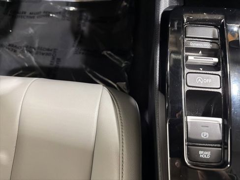 Certified 2023 Acura Integra image 38