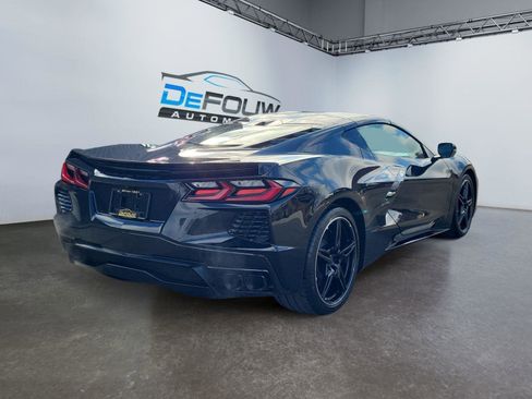 Used 2024 Chevrolet Corvette Stingray Coupe w/ Body-Color Dual Roof Package image 3