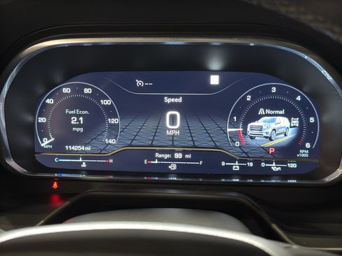 Used 2023 GMC Yukon SLT image 27