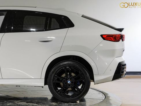 Used 2026 BMW X2 xDrive28i image 15