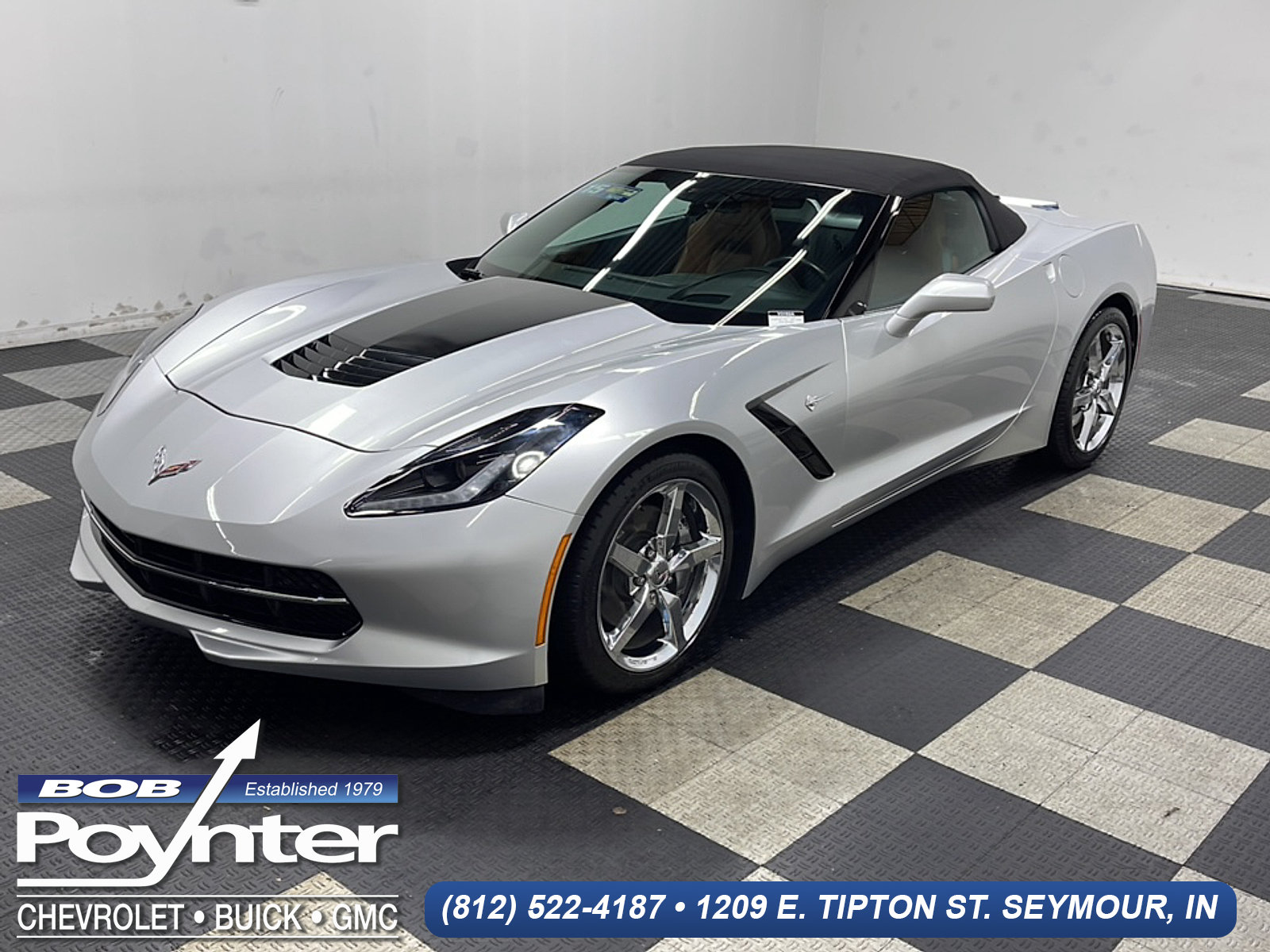 Used 2015 Chevrolet Corvette Stingray Convertible w/ 2LT Preferred Equipment Group RWD image 1
