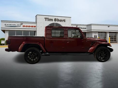 Used 2021 Jeep Gladiator Overland image 6