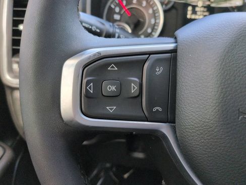 Used 2025 RAM 1500 Big Horn AWD/4WD image 23