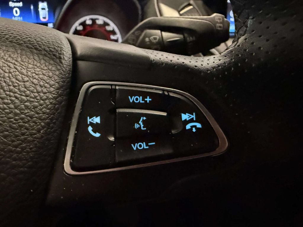 Used 2018 Ford Focus ST FWD image 39