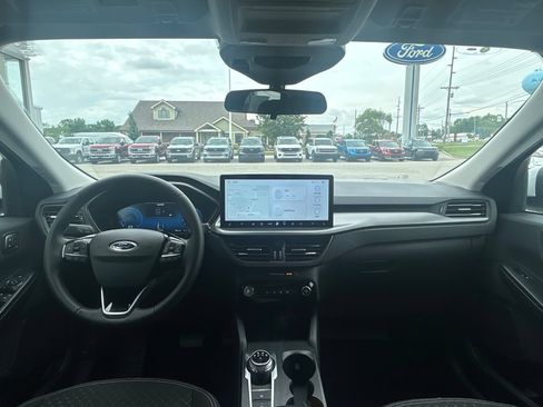 Used 2024 Ford Escape Active w/ Tech Pack #2 AWD/4WD image 11