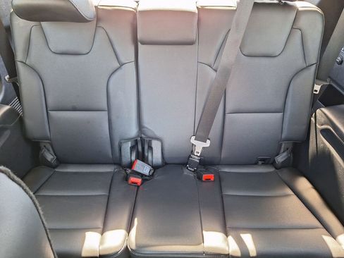 Used 2023 Kia Telluride EX w/ EX Captain's Chair Package image 24