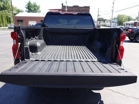 Used 2024 Chevrolet Silverado 1500 LT AWD/4WD image 25