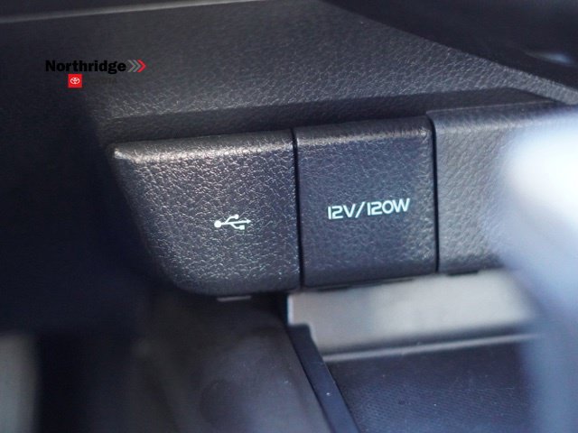 Used 2024 Toyota Camry SE w/ Convenience Package FWD image 28