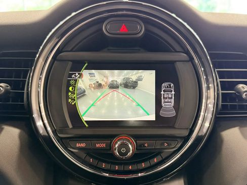Used 2018 MINI Cooper Convertible FWD image 33