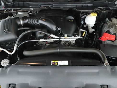 Used 2017 RAM 1500 Laramie w/ Convenience Group image 19