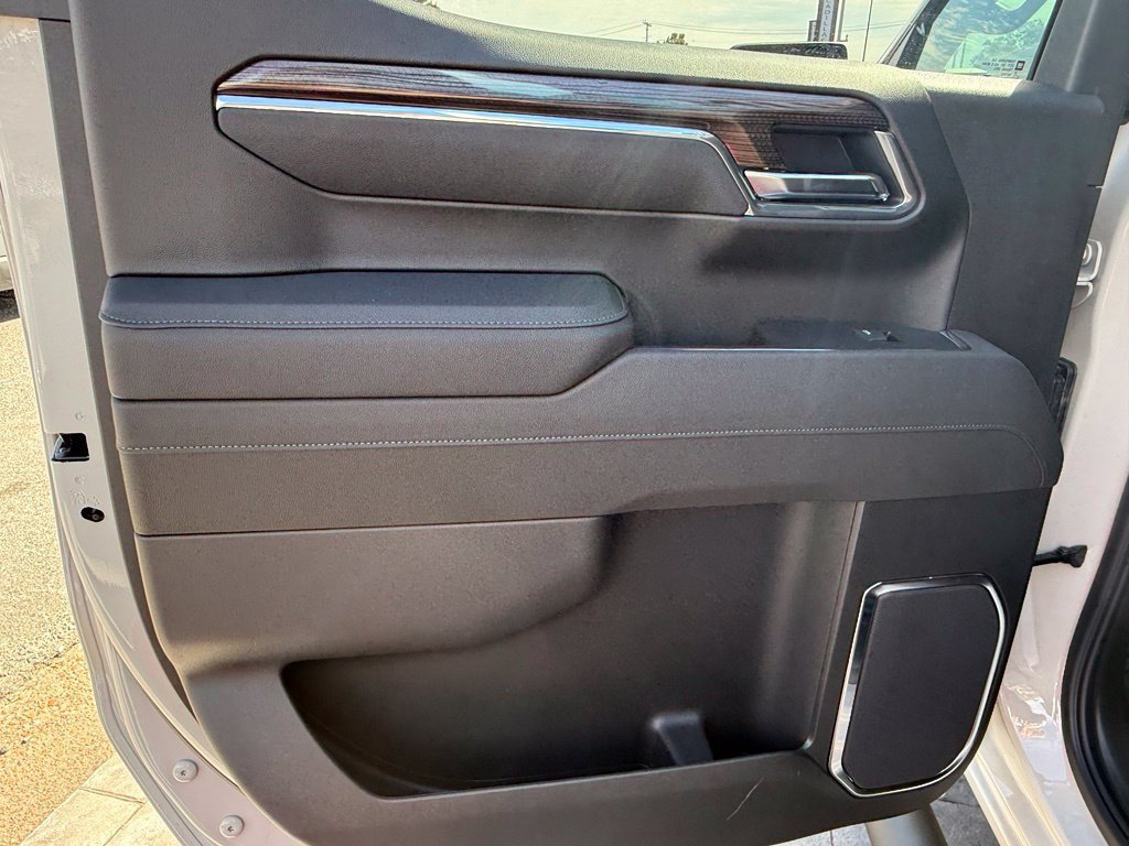 New 2026 Chevrolet Silverado 1500 RST w/ LPO, Liner Protection Package AWD/4WD image 20