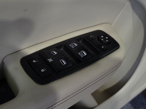 Used 2015 Chrysler 200 C w/ Navigation & Sound Group I AWD/4WD image 16