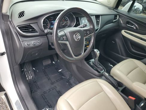 Used 2019 Buick Encore Essence w/ Safety Package II FWD image 6