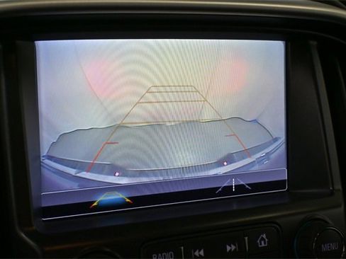 Certified 2018 GMC Canyon SLT w/ Driver Alert Package image 24