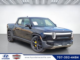 Used 2022 Rivian R1T Adventure video 1