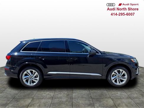 Used 2023 Audi Q7 3.0T Premium Plus w/ Premium Plus Package AWD/4WD image 3