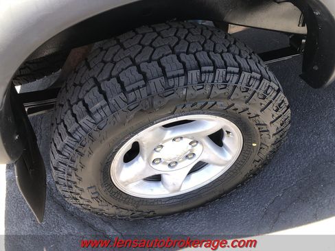 Used 2004 Toyota Tacoma 4x4 Xtracab V6 image 24