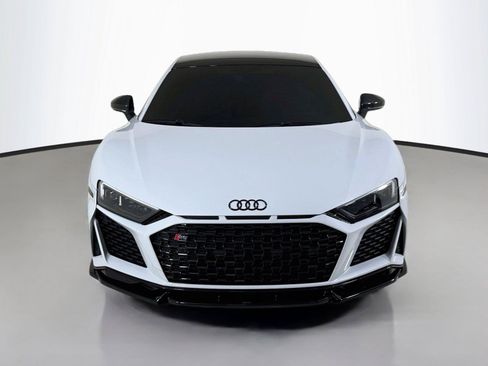Used 2021 Audi R8 V10 w/ Premium Package RWD image 11
