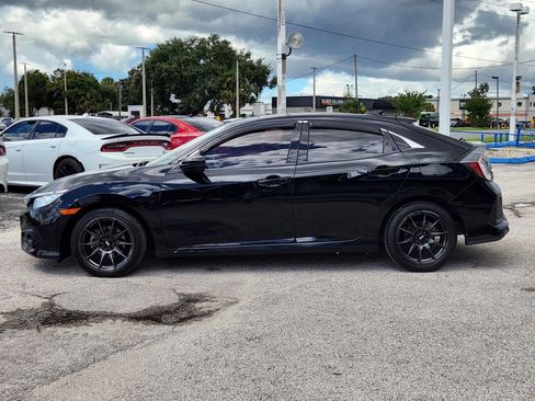 Used 2018 Honda Civic EX-L image 6