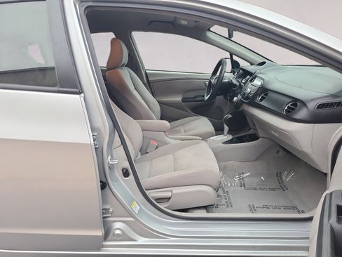 Used 2013 Honda Insight LX image 22
