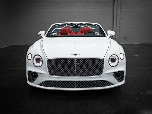 Used 2022 Bentley Continental GT AWD/4WD image 3