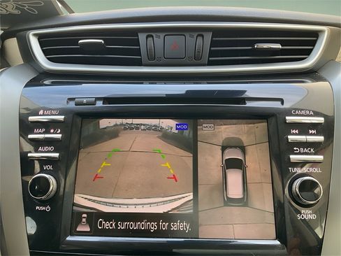 Used 2021 Nissan Murano SL w/ SL Moonroof Package image 23