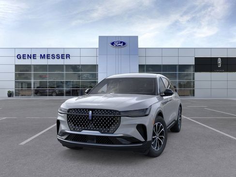 New 2026 Lincoln Nautilus Premier image 24