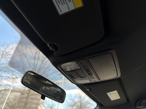 Used 2017 Honda Accord Sport Special Edition image 30