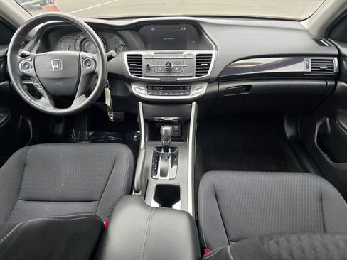 Used 2015 Honda Accord Sport image 18