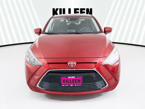 Used 2017 Toyota Yaris iA image 2