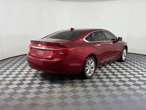 Used 2019 Chevrolet Impala LT w/ Sunroof and Spoiler Package image 11