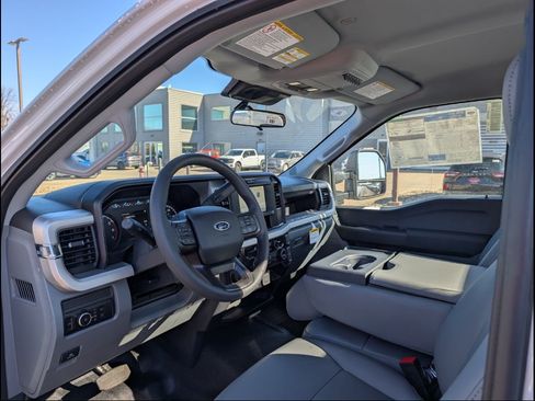New 2026 Ford F350 XL w/ FX4 Off-Road Package AWD/4WD image 5