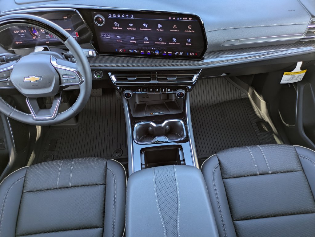 New 2026 Chevrolet Traverse High Country FWD image 12