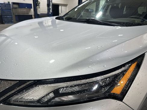 Used 2022 Nissan Rogue SV image 27