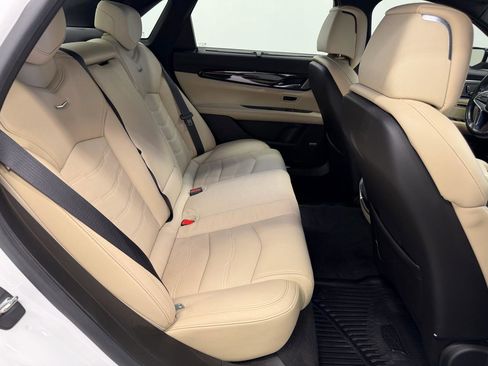 Used 2019 Cadillac CT6 Premium Luxury w/ Super Cruise Package AWD/4WD image 18
