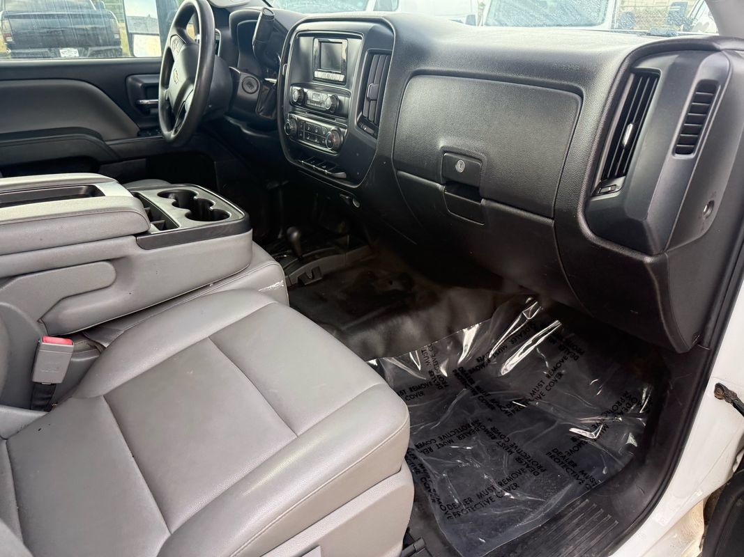 Used 2015 Chevrolet Silverado 2500 W/T AWD/4WD image 15