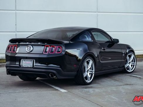 Used 2010 Ford Mustang Shelby GT500 image 51