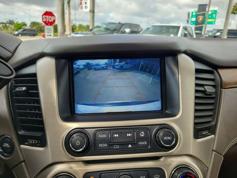 Used 2020 GMC Yukon Denali w/ Denali Ultimate Package AWD/4WD image 11