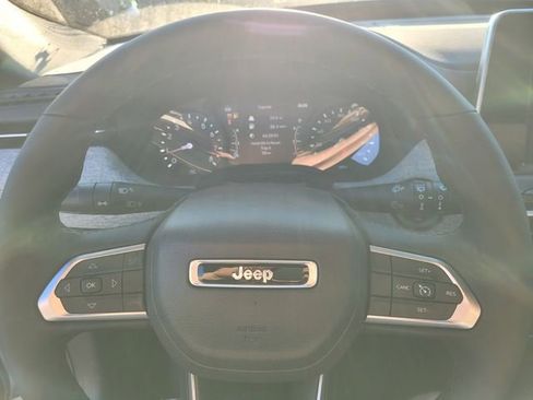 New 2026 Jeep Compass Latitude image 29