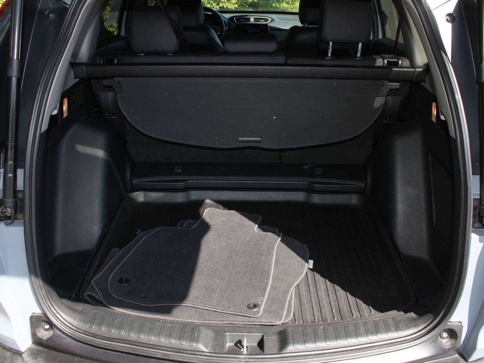 Used 2022 Honda CR-V Touring image 8