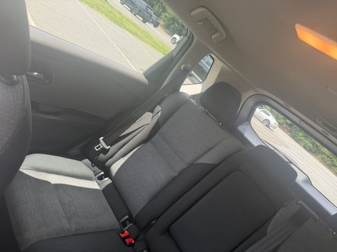 Certified 2022 Nissan Rogue SV FWD image 33