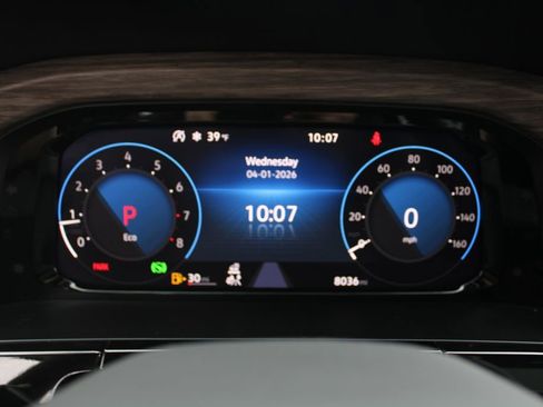 Certified 2025 Volkswagen Atlas SEL Premium R-Line image 14