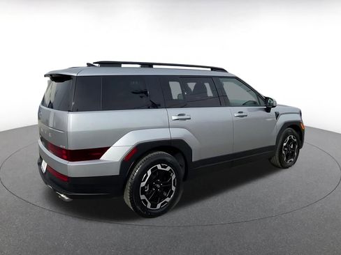 Used 2025 Hyundai Santa Fe SEL AWD/4WD image 15