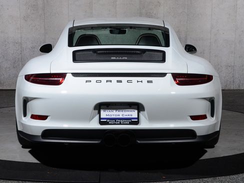 Used 2016 Porsche 911 R image 15